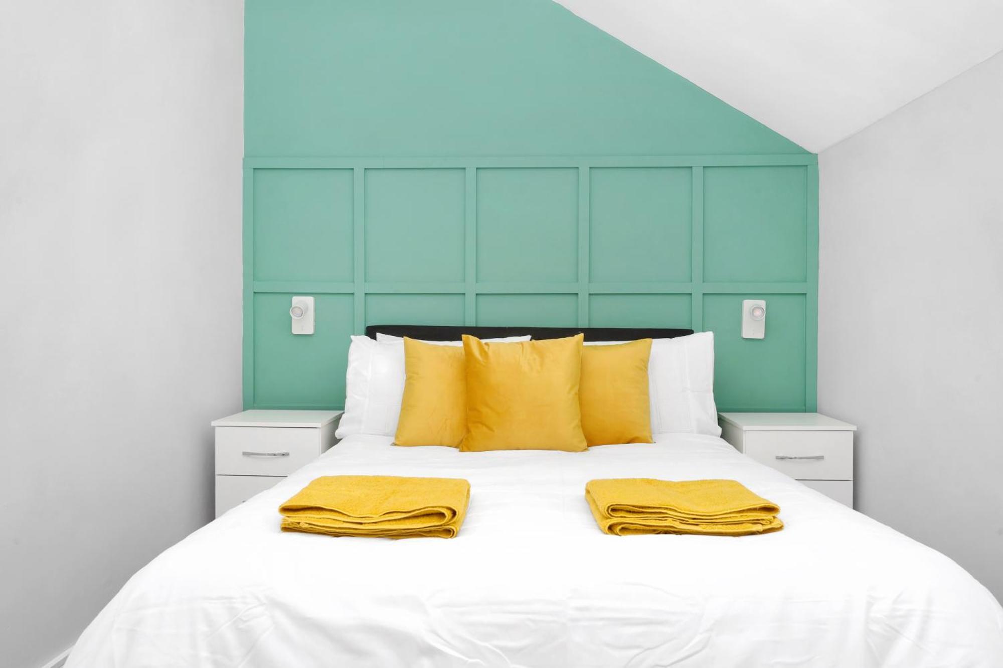 Waterside 4 Bed Apartment London Exterior photo